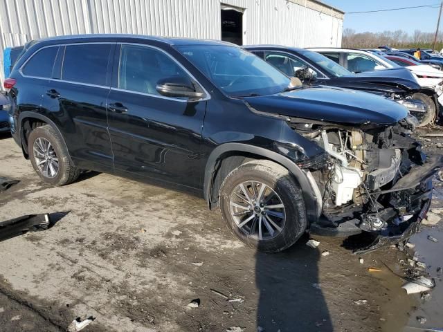 2018 Toyota Highlander SE