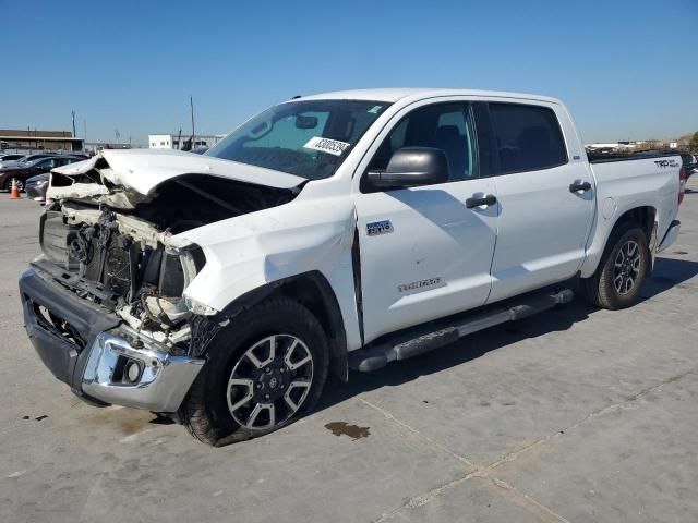 2016 Toyota Tundra Crewmax SR5