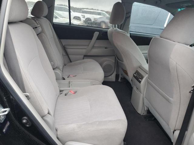 2011 Toyota Highlander Base