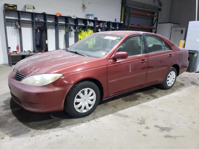 2005 Toyota Camry LE