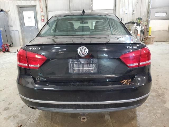 2012 Volkswagen Passat SEL