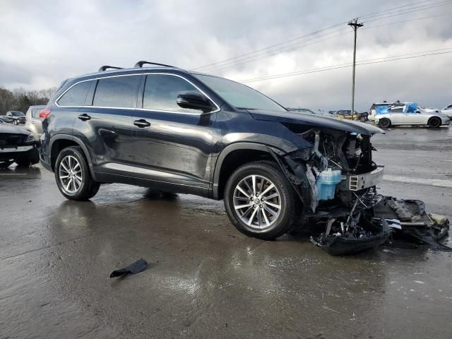 2018 Toyota Highlander SE