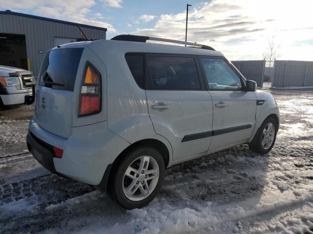 2011 KIA Soul +