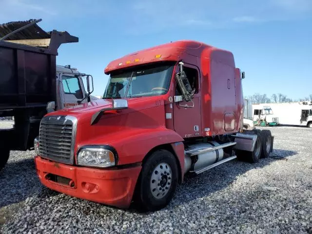 2006 Freightliner Conventional ST120