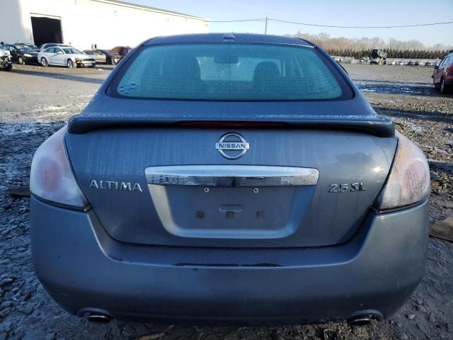 2010 Nissan Altima Base