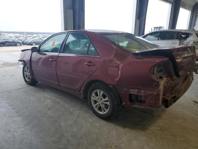 2005 Toyota Camry LE