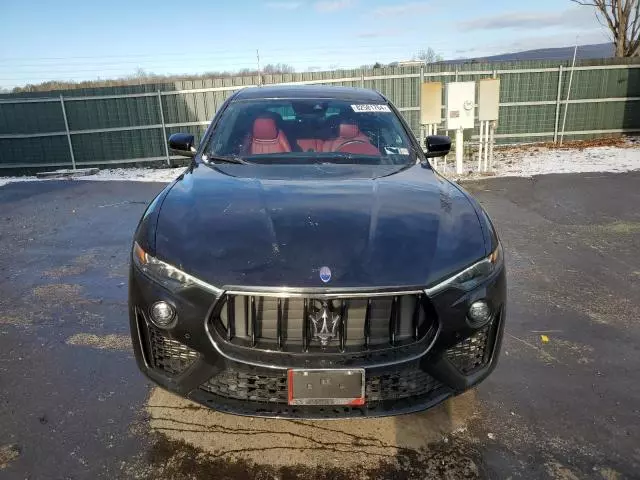 2019 Maserati Levante Sport