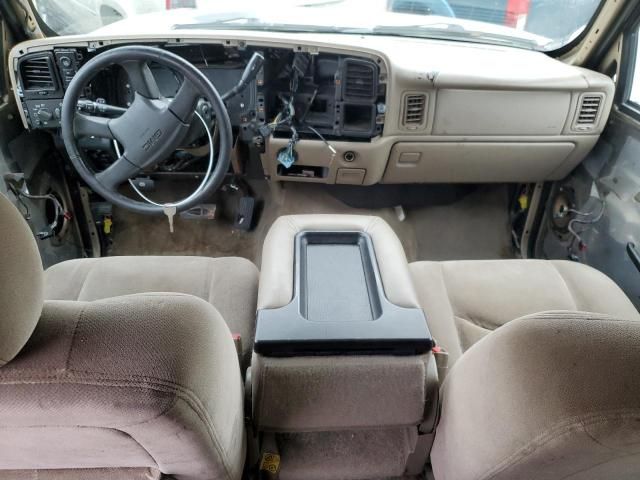 2004 GMC Sierra K2500 Crew Cab