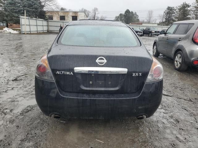 2010 Nissan Altima Base