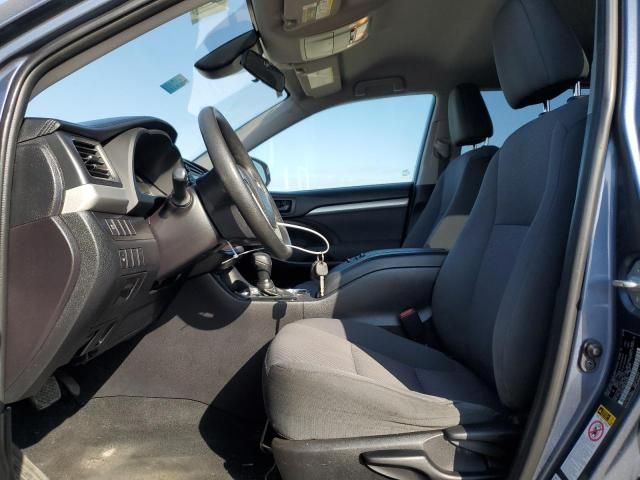 2019 Toyota Highlander LE