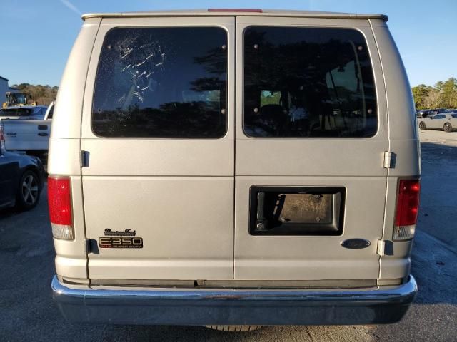 2003 Ford Econoline E350 Super Duty Wagon