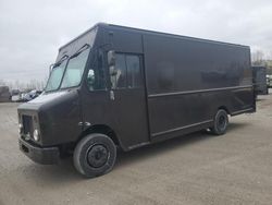 Salvage trucks for sale at Columbus, OH auction: 2009 Freightliner Chassis M Line WALK-IN Van