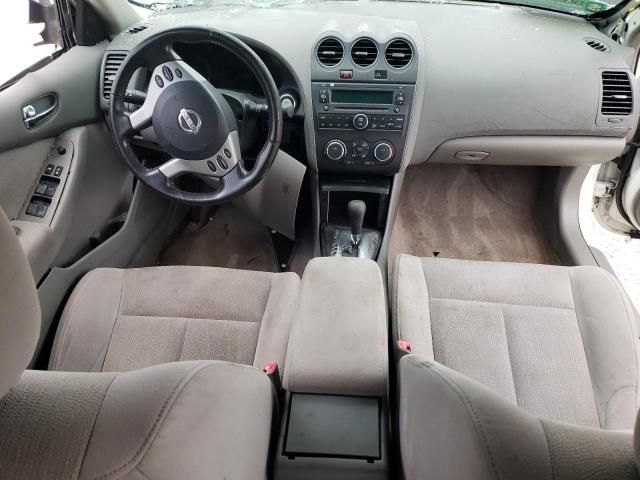 2010 Nissan Altima Base