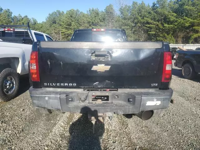 2011 Chevrolet Silverado K3500 LTZ