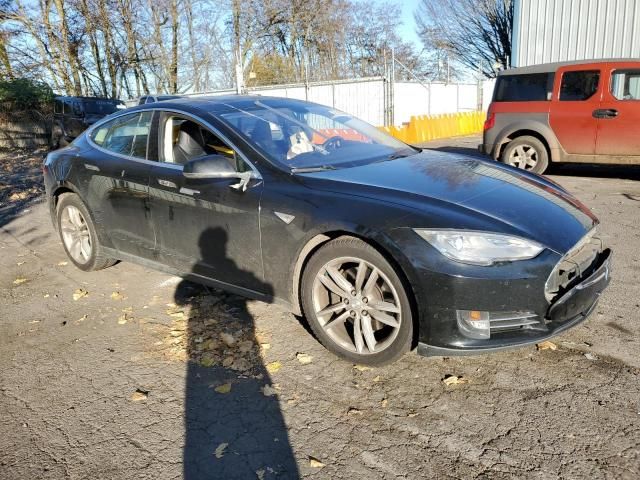 2014 Tesla Model S