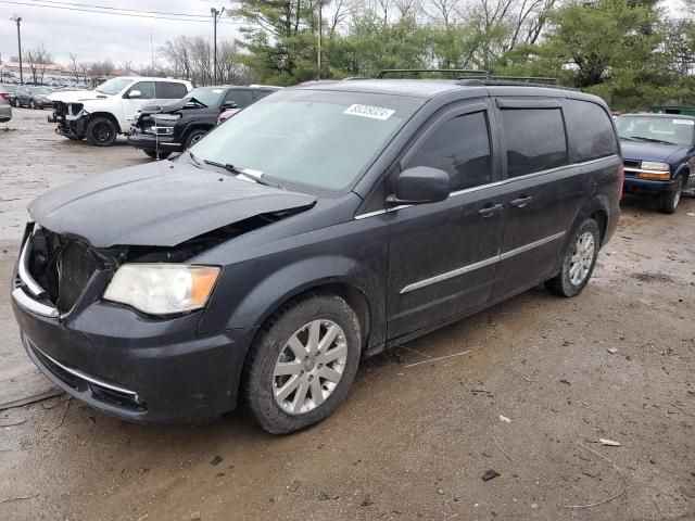 2014 Chrysler Town & Country Touring