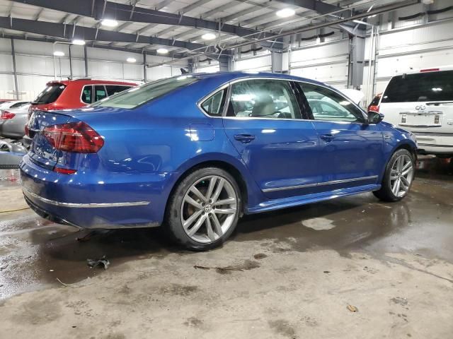 2017 Volkswagen Passat R-Line