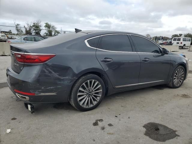 2017 KIA Cadenza Premium