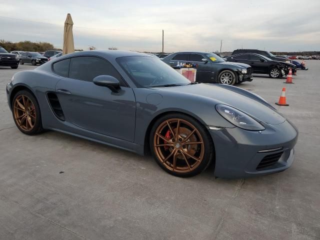 2018 Porsche Cayman