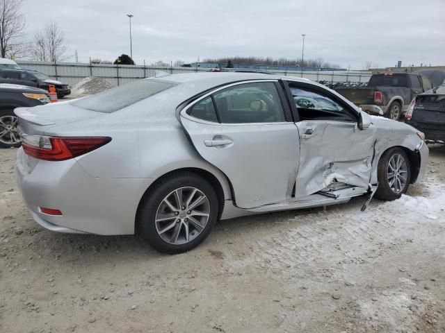 2016 Lexus ES 300H