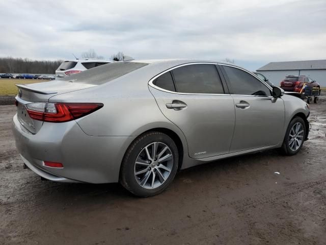 2017 Lexus ES 300H