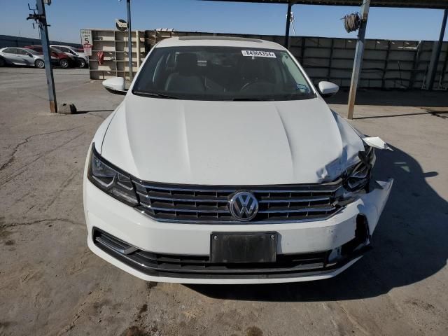 2019 Volkswagen Passat Wolfsburg