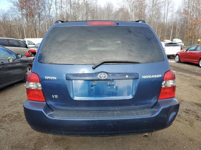 2004 Toyota Highlander Base