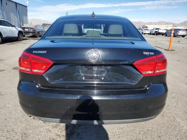 2013 Volkswagen Passat SE