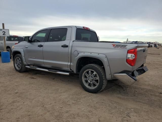 2016 Toyota Tundra Crewmax SR5