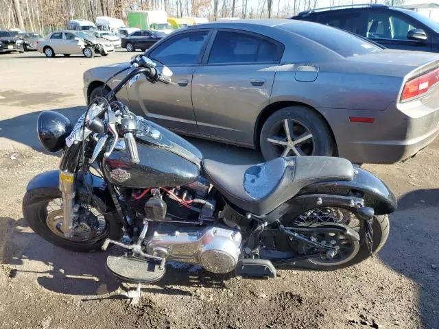 2016 Harley-Davidson FLS Softail Slim