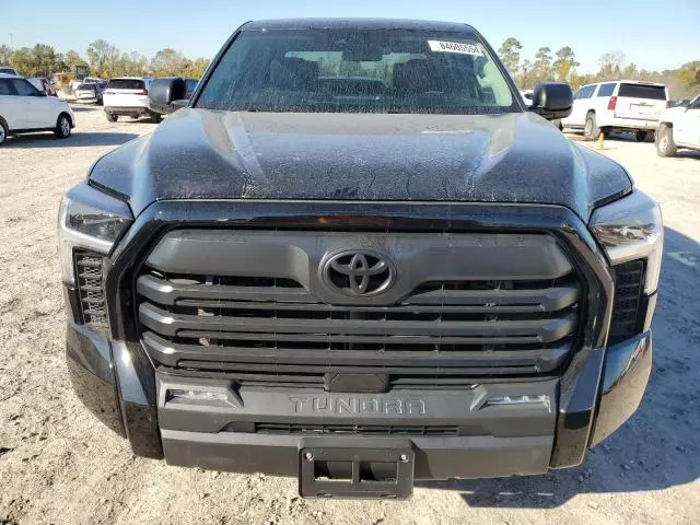 2024 Toyota Tundra Crewmax SR