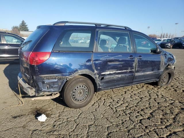 2006 Toyota Sienna CE