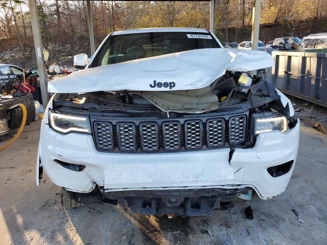 2020 Jeep Grand Cherokee Laredo