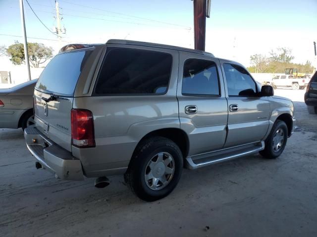 2004 Cadillac Escalade Luxury