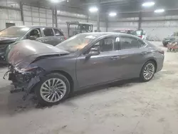 Salvage cars for sale at auction: 2019 Lexus ES 350