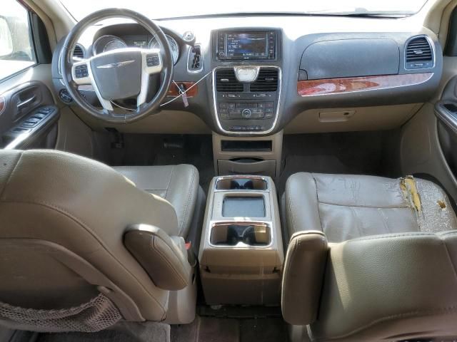 2015 Chrysler Town & Country Touring