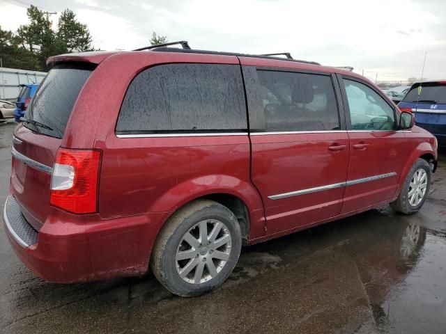 2013 Chrysler Town & Country Touring