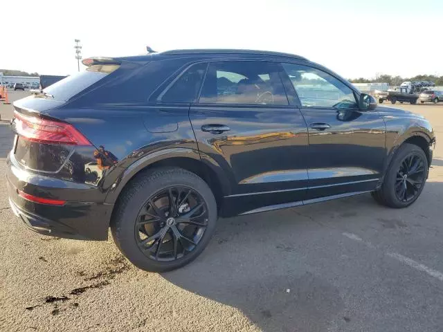 2021 Audi Q8 Premium