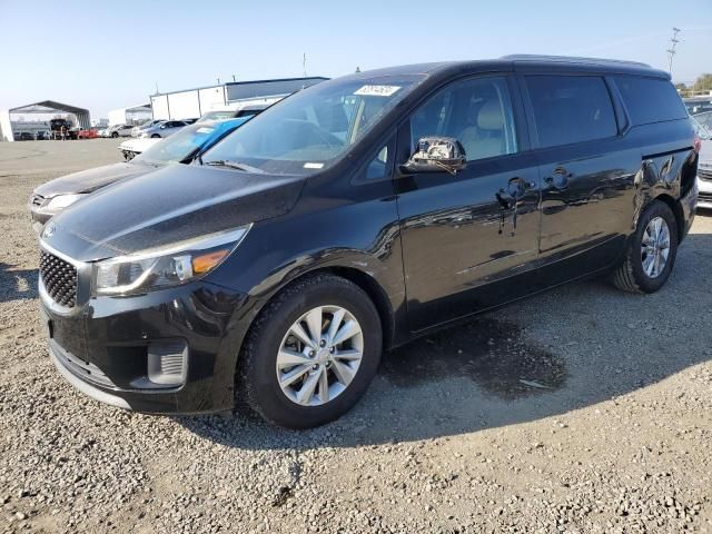 2017 KIA Sedona LX