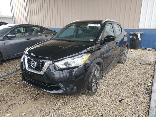 2018 Nissan Kicks S