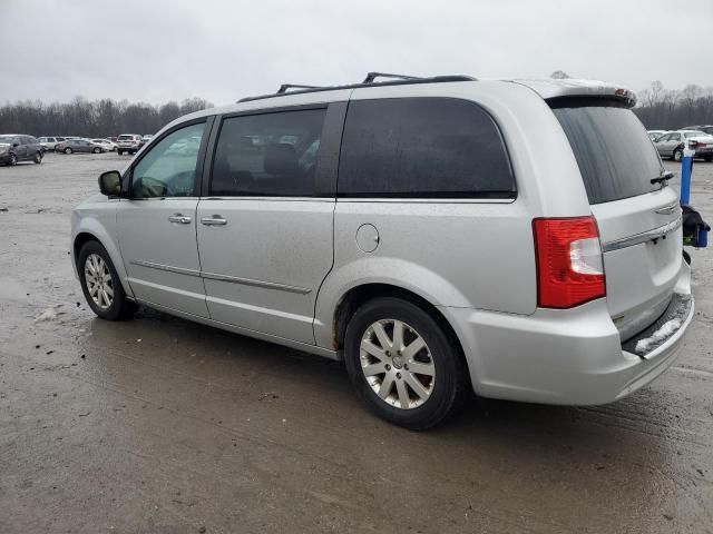 2012 Chrysler Town & Country Touring L