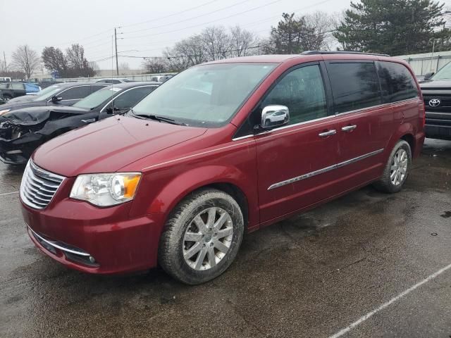 2012 Chrysler Town & Country Touring L