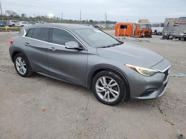 2018 Infiniti QX30 Base