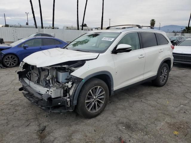 2019 Toyota Highlander SE