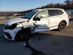 Volkswagen Vehiculos salvage en venta: 2024 Volkswagen Tiguan SE R-LINE Black