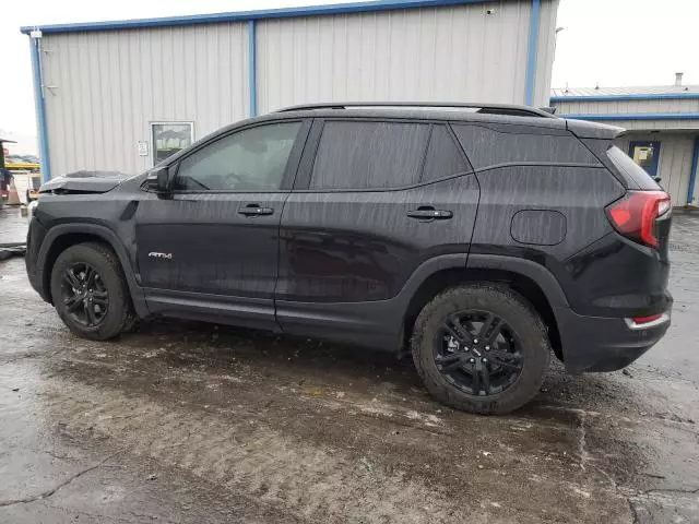 2022 GMC Terrain AT4