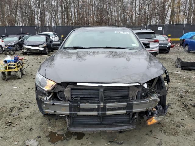 2016 Ford Taurus SE