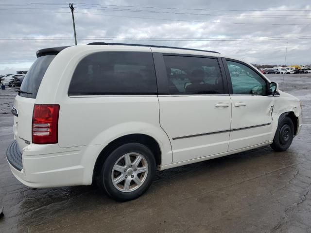 2010 Chrysler Town & Country Touring