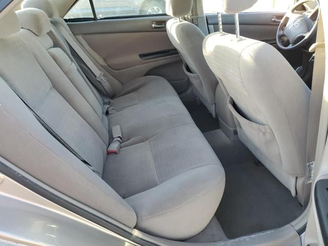 2005 Toyota Camry LE