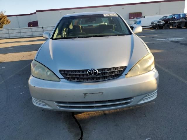 2004 Toyota Camry LE